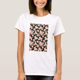 Pink Tuberose Blume auf Kaffeebarsch Hintergrund T-Shirt
