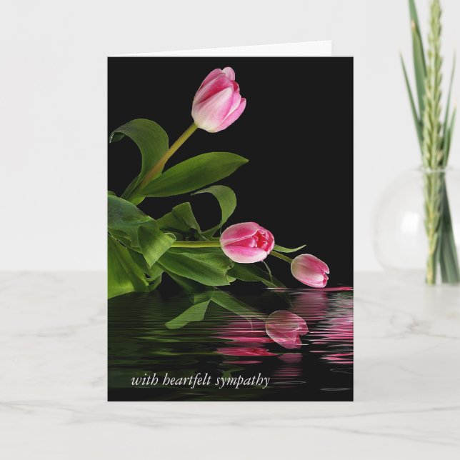 Pink-Tulip-Reflektion im Wasser-Beileid Karte (Vorderseite)