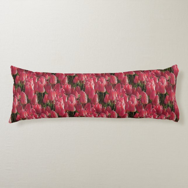 Pink Tulips Floral Seitenschläferkissen (Vorderseite)
