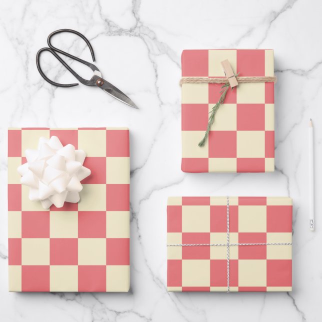 Pink und Beige Checkerboard Geschenkpapier Set (Vorderseite)