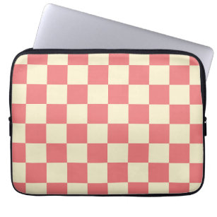 Pink und Beige Checkerboard Laptopschutzhülle