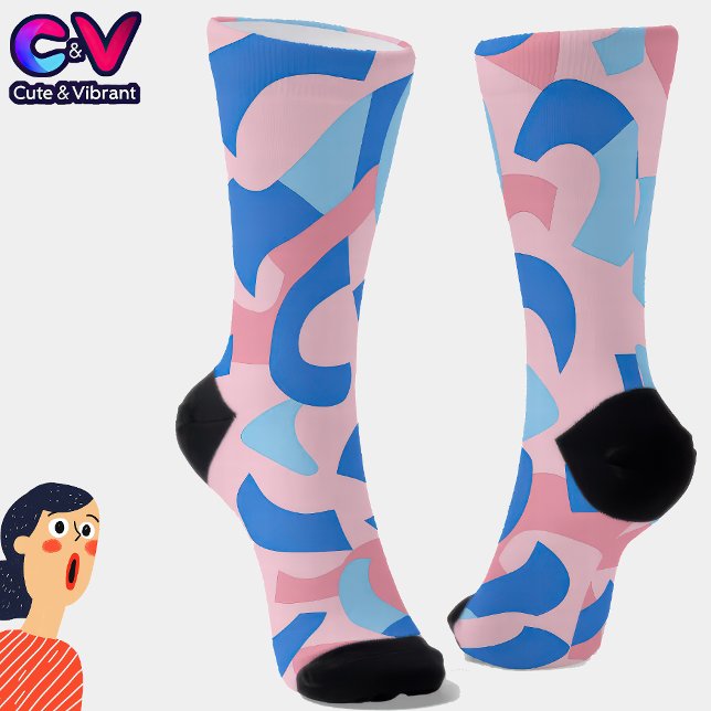 Pink und Blue Doodle Muster Socken (Von Creator hochgeladen)