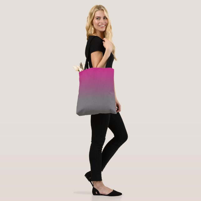 Pink und Grau Ombre Muster Tasche (Am Model)