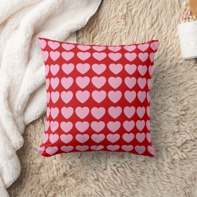 Pink Valentines Hearts on Red Kissen (Decke)