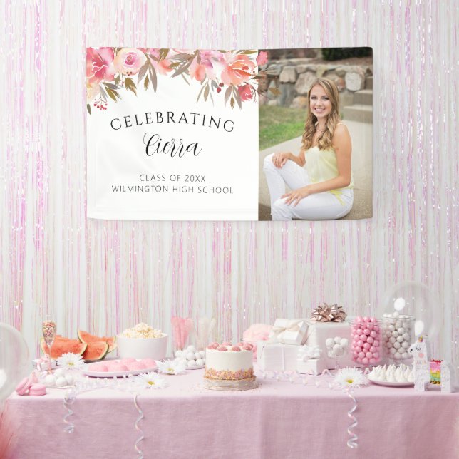Pink Watercolor Floral Calligraphy Abschluss Banner (Party)