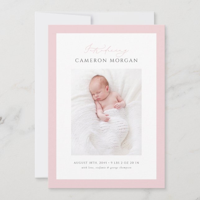 Pink Whimsical Calligraphy Foto Baby Birth Ankündigung (Vorderseite)