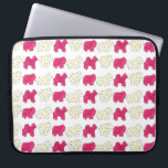 Pink White Circus Zoo Tierkekse Cracker Laptopschutzhülle<br><div class="desc">Das Design zeigt eine originelle Marker-Illustration einer Reihe von Zirkus-artigen Tierkrackern, die wie Elefanten, Kamel, Löwen und Nashörner geformt sind. Jeder Tierkoch ist mit rosa oder weiß Zuckerguss bedeckt und mit bunten Sprinklen überzogen. Eine süße Leckerei für jeden Anlass! Sehen Sie nicht, wonach Sie suchen? Brauchen Sie Hilfe bei der...</div>
