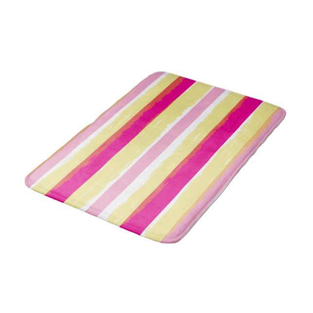 Pink White Yellow Summer Stripes Badematte (Schrägansicht)