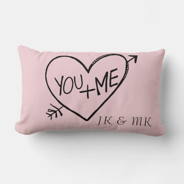 Pink You and Me Heart Monogramm Lendenkissen (Vorderseite)
