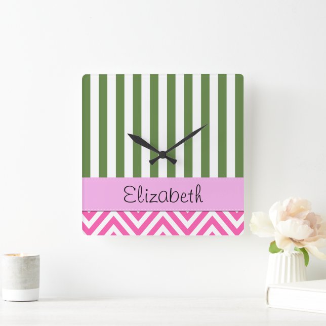 Pink Zigzag, Chevron, Green Stripes, Your Name Quadratische Wanduhr (Zuhause)