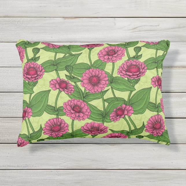 Pink Zinnias auf hellgrün Kissen Für Draußen (Vorderseite)