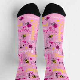 Pinkfarbene Bienen und Herzmädchen individuelle Na Socken