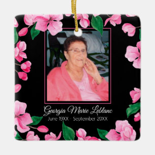 Pinkfarbene Blume - Benutzerdefinierter Memoryhalt Keramikornament