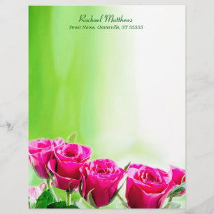 Pinkfarbene rosa Rosen auf hellgrünem Hintergrund Briefbogen