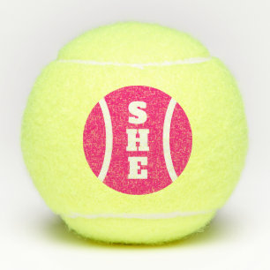 Pinkfarbene Tennisbälle aus Monogramm, Geschenk f