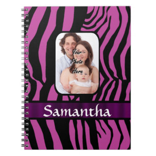 Pinkfarbener und schwarzer Zebradruck Notizblock