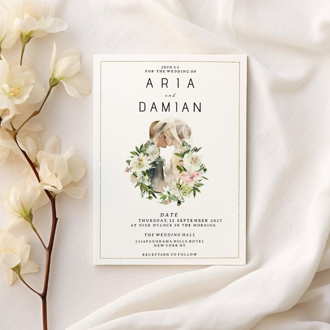 Pinkfarbenes blumenweißes Pärchen Foto Hochzeit Einladung (Mint pink white floral couple photo Wedding)