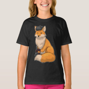 Pinselpinsel mit Fox Painter T-Shirt