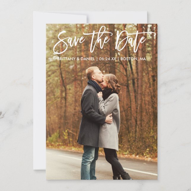 Pinselschrift Save the Date Couple Fotokarte (Vorderseite)