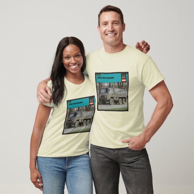 PINZGAUER 6X6 MILITÄRISCHER LKW T-Shirt (Unisex)