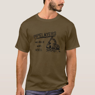 Pipelayer w/girl, das auf Rohr sitzt T-Shirt