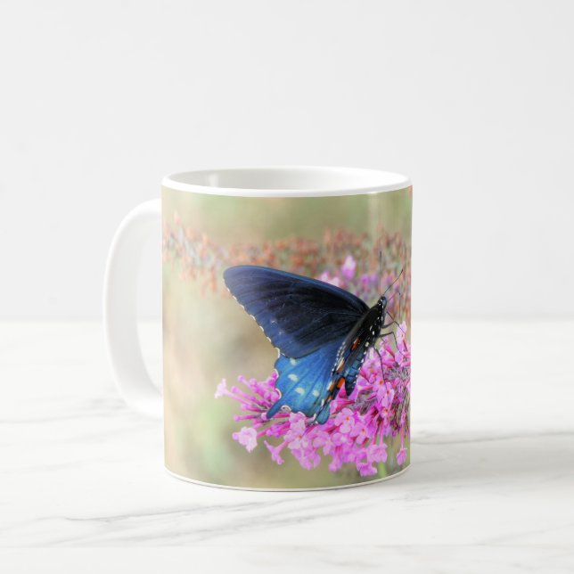 Pipevine Swallowtail auf Schmetterlingsflieder Kaffeetasse (Vorderseite Links)