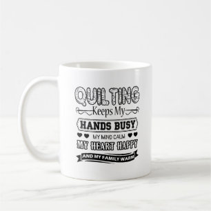 Piquer garde ma tasse occupée de mains