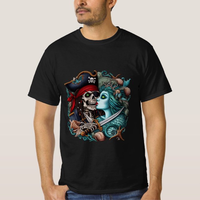 Pirat and Mermaid Kiss T-Shirt (Vorderseite)