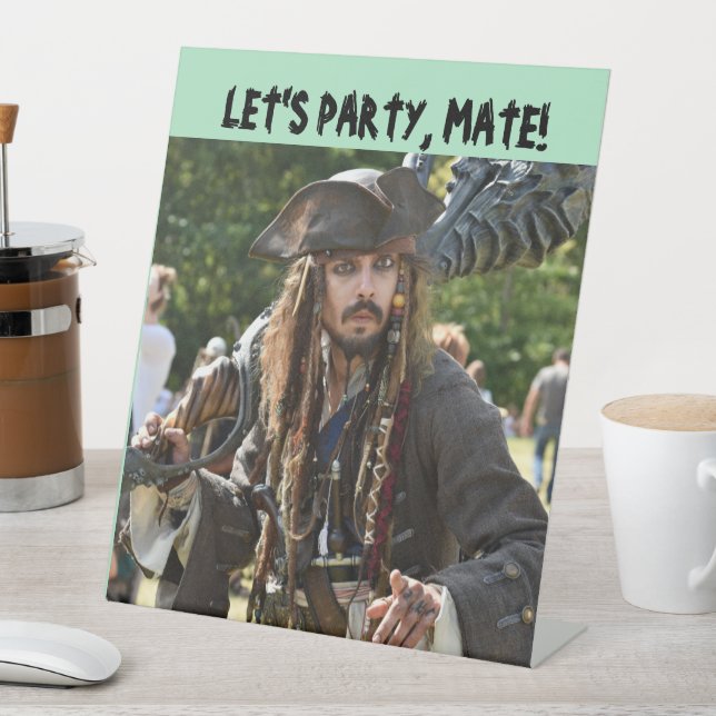 PIRATE PARTY WICOME PEDESTAL SIGN SOCKELSCHILD (In Situ)