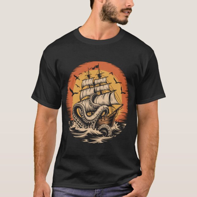 Pirate Ship Giant Octopus T-Shirt (Vorderseite)