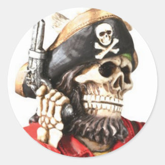 Pirate Skull mit Pistole Runder Aufkleber