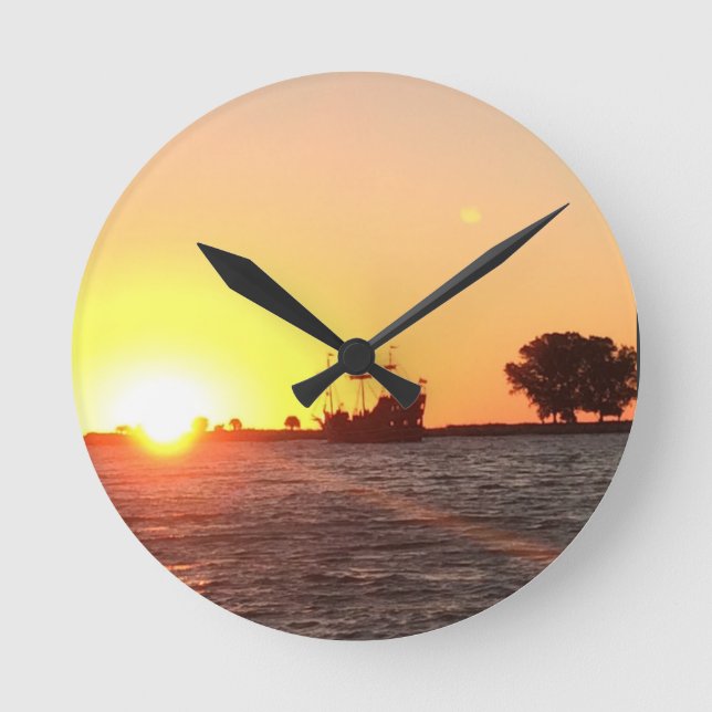 Pirate Soul Runde Wanduhr (Vorderseite)