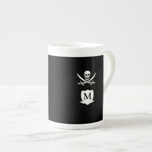 Pirate und Monogramm Prozellantasse