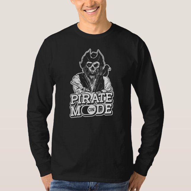 Piratenmodus auf der Flagge eines Seeraums Captain T-Shirt (Vorderseite)