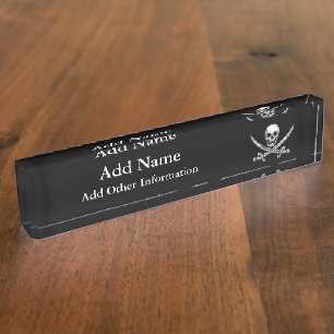 Piratenschädel und Schwertkreuze Namensplakette