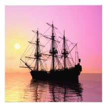 Piratenschiff bei Sonnenuntergang