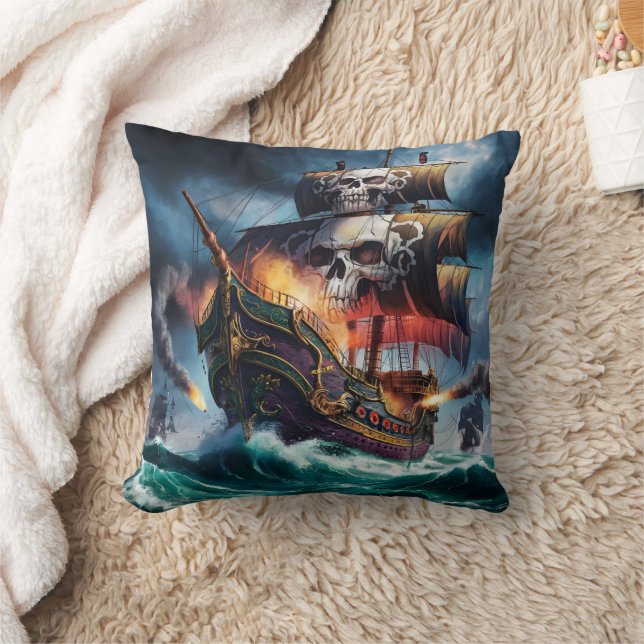 Piratenschiff kämpft Sturmsee in der Dämmerung Kissen (Decke)