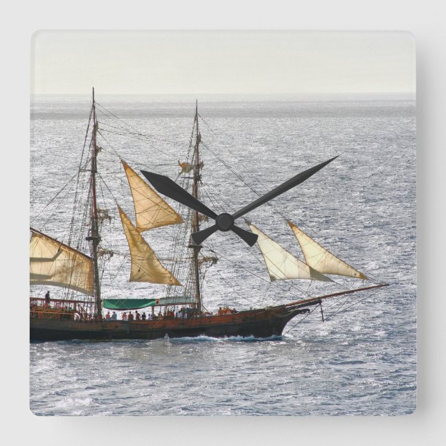 Piratenschiff Quadratische Wanduhr (Vorderseite)