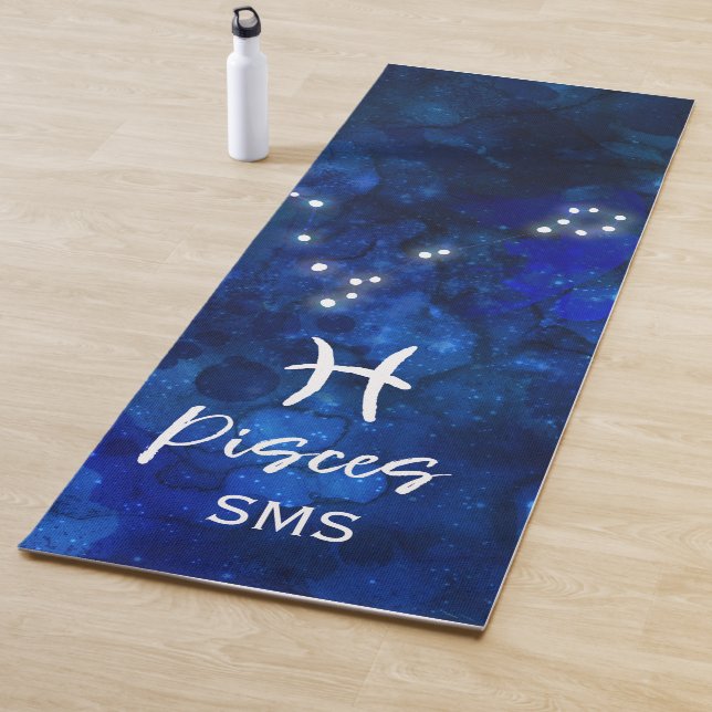 Pisces Zodiac Constellation Blue Galaxy Monogram Yogamatte (Beispiel)