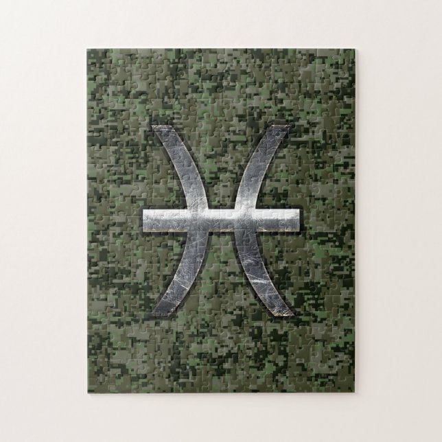 Pisces Zodiac Symbol Woodland Green Digital Camouf (Vertikal)