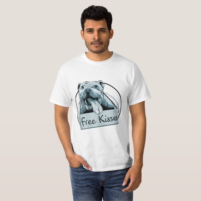 Pitbull libre embrasse le T-shirt de pitbull (Devant entier)