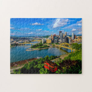 Pittsburgh mit einem Incline-Puzzle