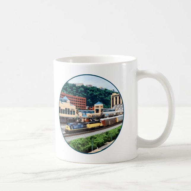 Pittsburgh PA - Bahnhof Kaffeetasse (Rechts)