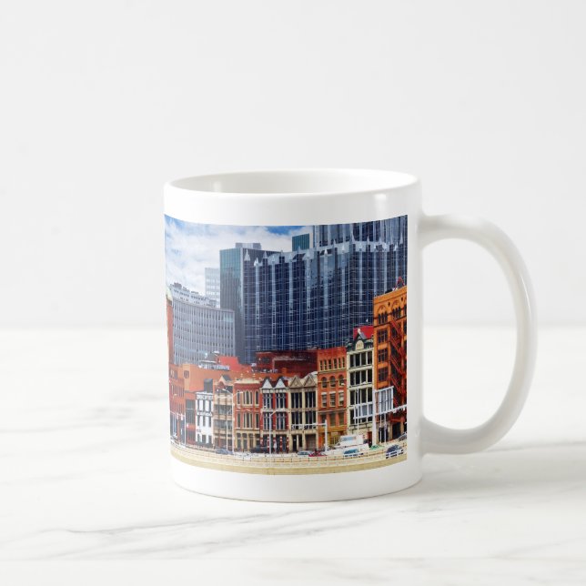 Pittsburgh PA Skyline Closeup Kaffeetasse (Rechts)