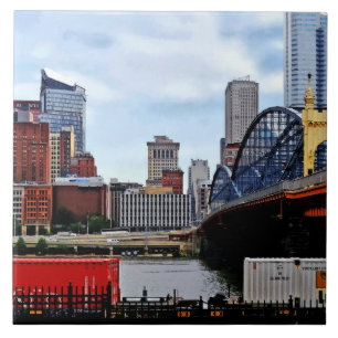 Pittsburgh PA - Zug an der Smithfield St Bridge Fliese