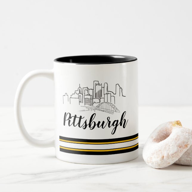 Pittsburgh Skyline Steelers Zweifarbige Tasse (Mit Donut)