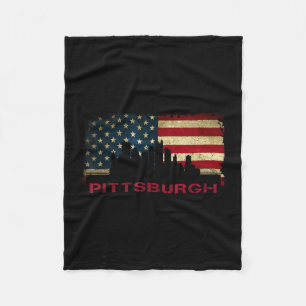 Pittsburgh Stadt Skyline Kunst USA-Flagge Stahlsta Fleecedecke