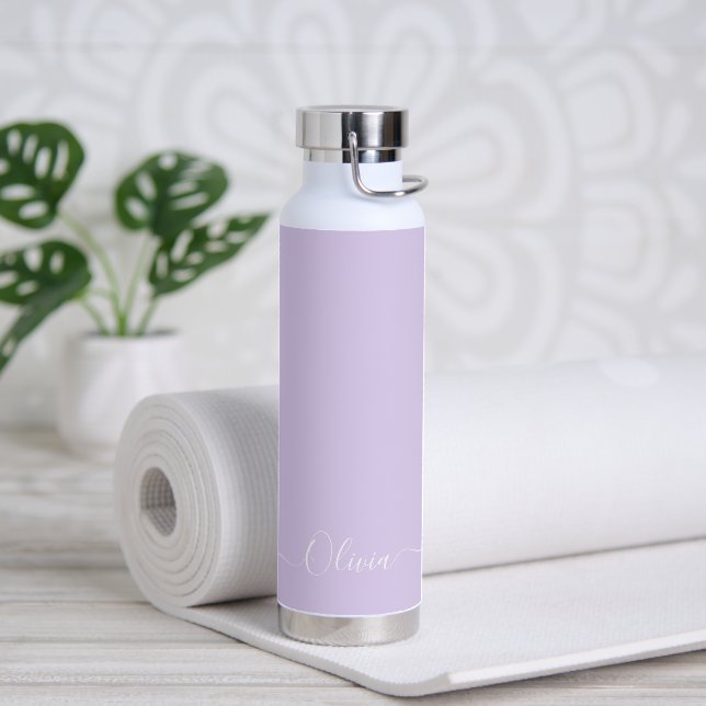 PixDezines Pale Lilac Lila DIY-Farbmonogramm Trinkflasche (Yoga)