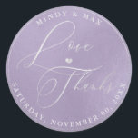 PixDezines ROMANTIC SCRIPT LIEBE DANKS DIY FARBE Runder Aufkleber<br><div class="desc">PixDezines Liebe und Dank mit rot modernen romantischen Kalligraphie DIY lila Hintergrund. Copyright © 2010-2019 PixDezines™. Alle Rechte vorbehalten.</div>