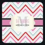 PixDezines Zickzack/Christmas/DIY-Farbtöne Quadratischer Aufkleber<br><div class="desc">PixDezines Zickzack für die Weihnachtsfeier,  die grünen Trims Hintergrund für die Weihnachtsadressen. Alle Elemente sind anpassbar. Copyright © 2011 PixDezines.com™ und PixDezines™ auf zazzle.com</div>